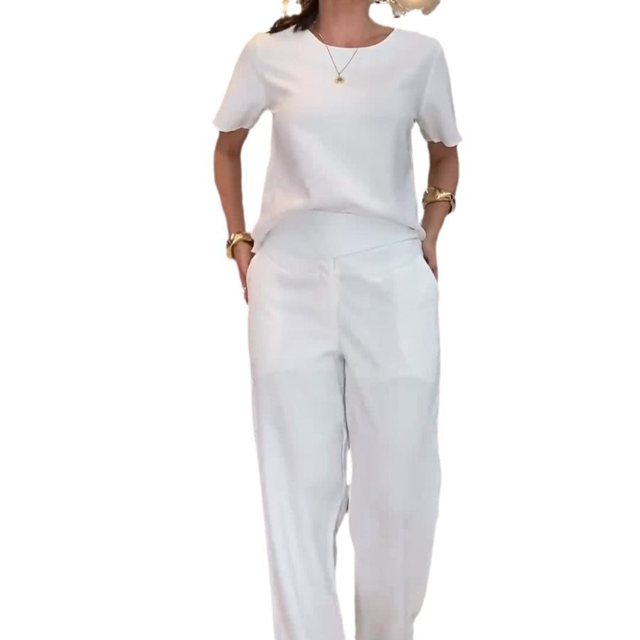 Loose top and simple trousers set